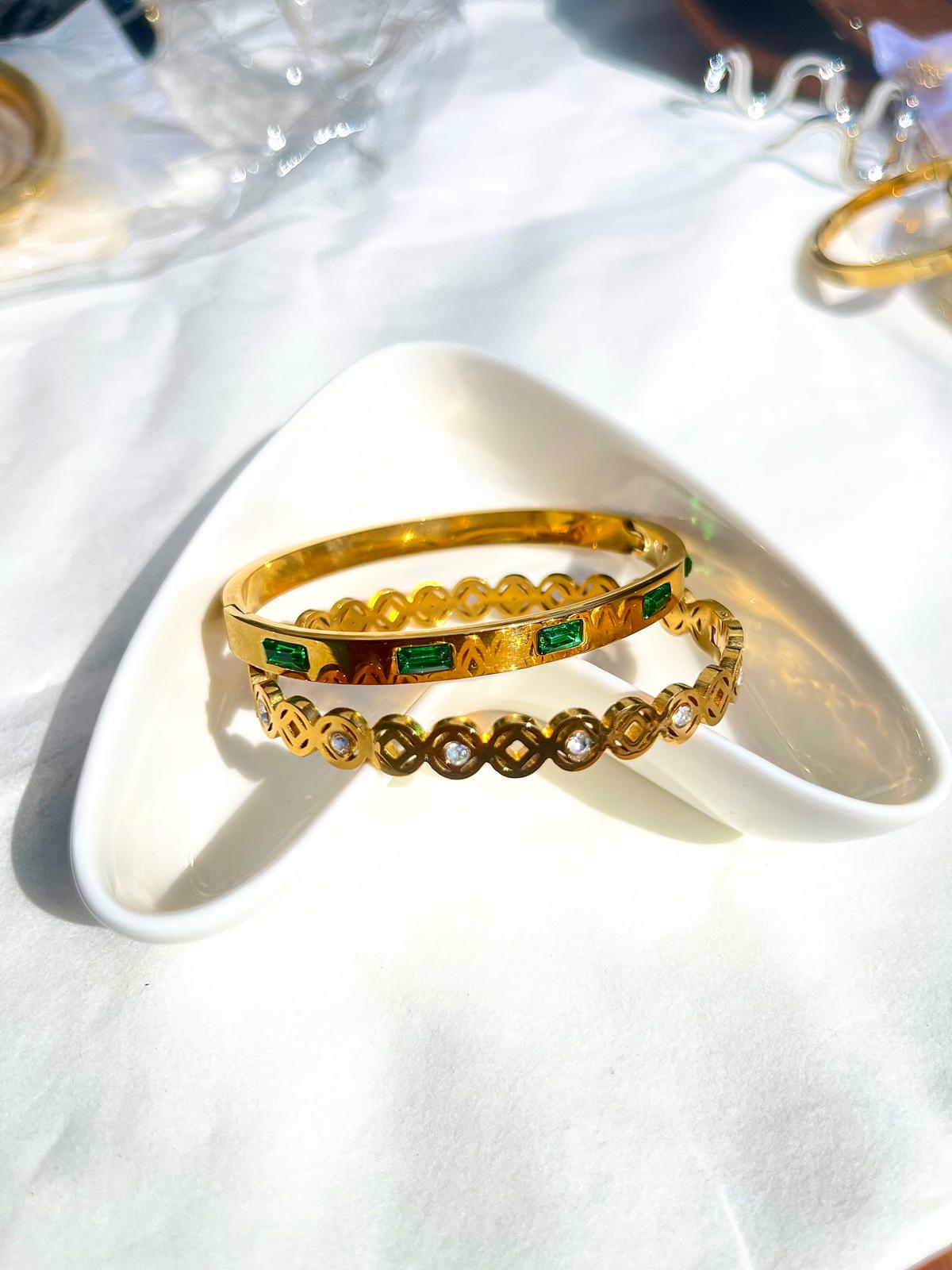 Emerald Diva